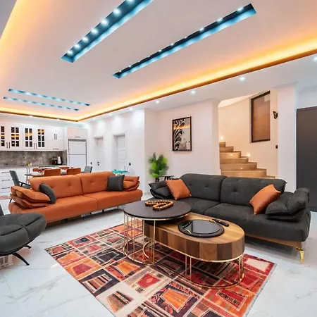 Kalkan'da Deniz Manzarali カシュ