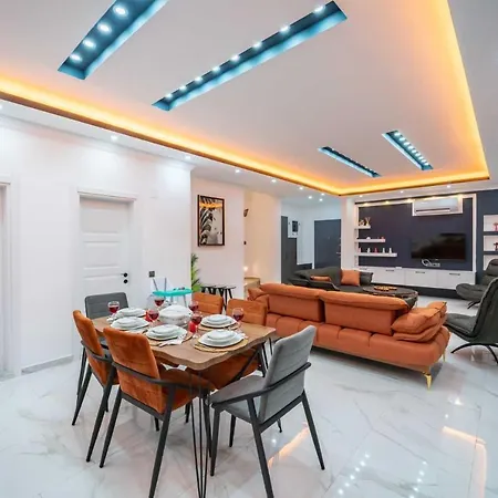 Kalkan'da Deniz Manzarali ヴィラ *